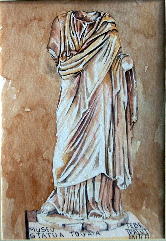 Vincenzo Paudice - Tebe, Resti di statua togata all'ingresso del Museo